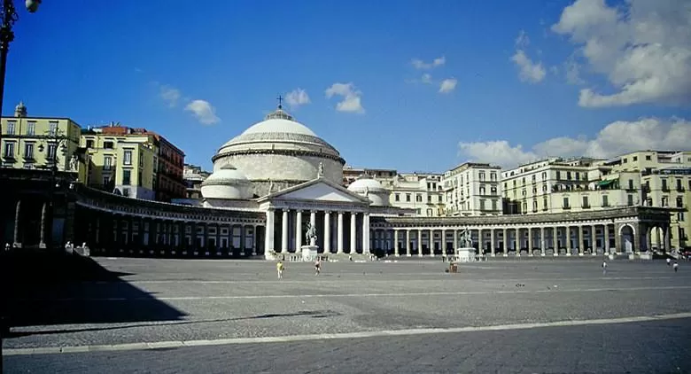 Piazza del Plebiscito